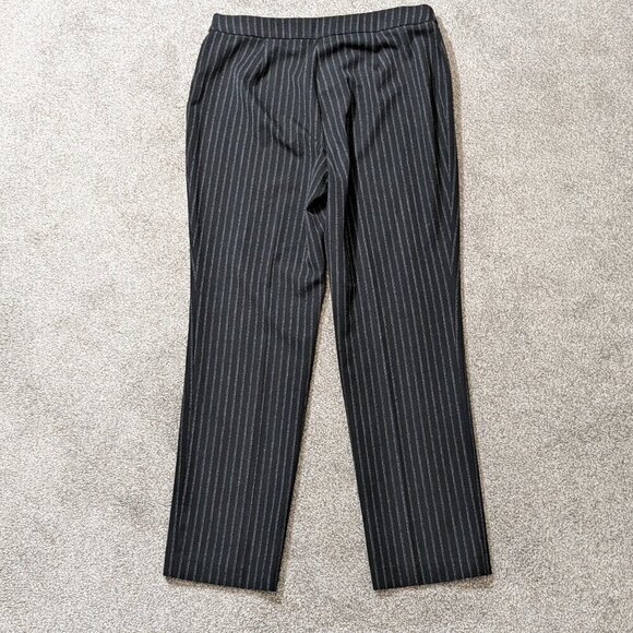 RAFAELLA Curvy, Black w White Pin Stripe Mid-Rise Front Zip Pants; Size 8 - Picture 2 of 4